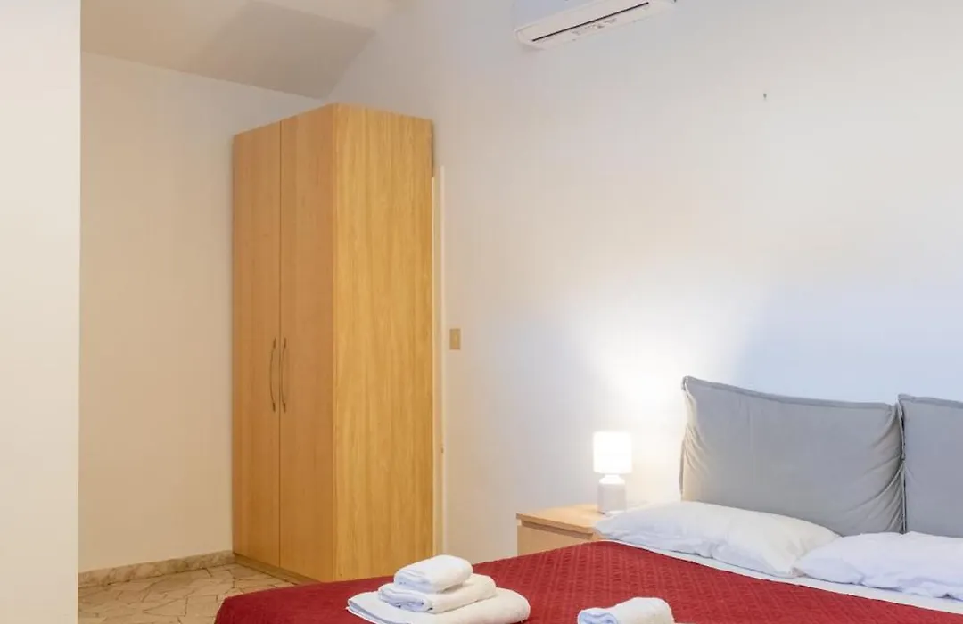 Il Novellino By Rjgal B&B - 2 Bedroom Apartment Florence Center-1